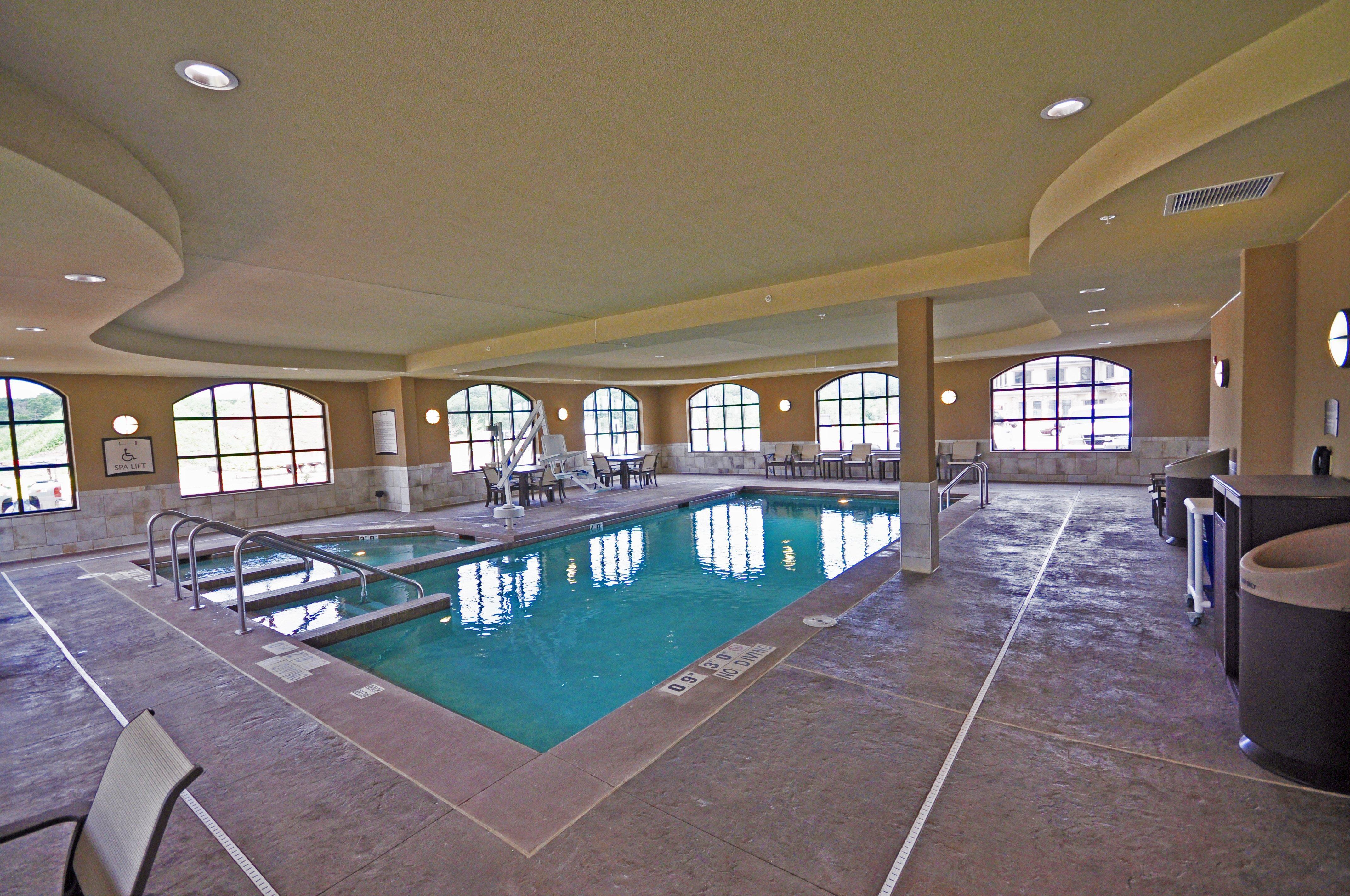 Staybridge Suites Eau Claire - Altoona By Ihg Buitenkant foto