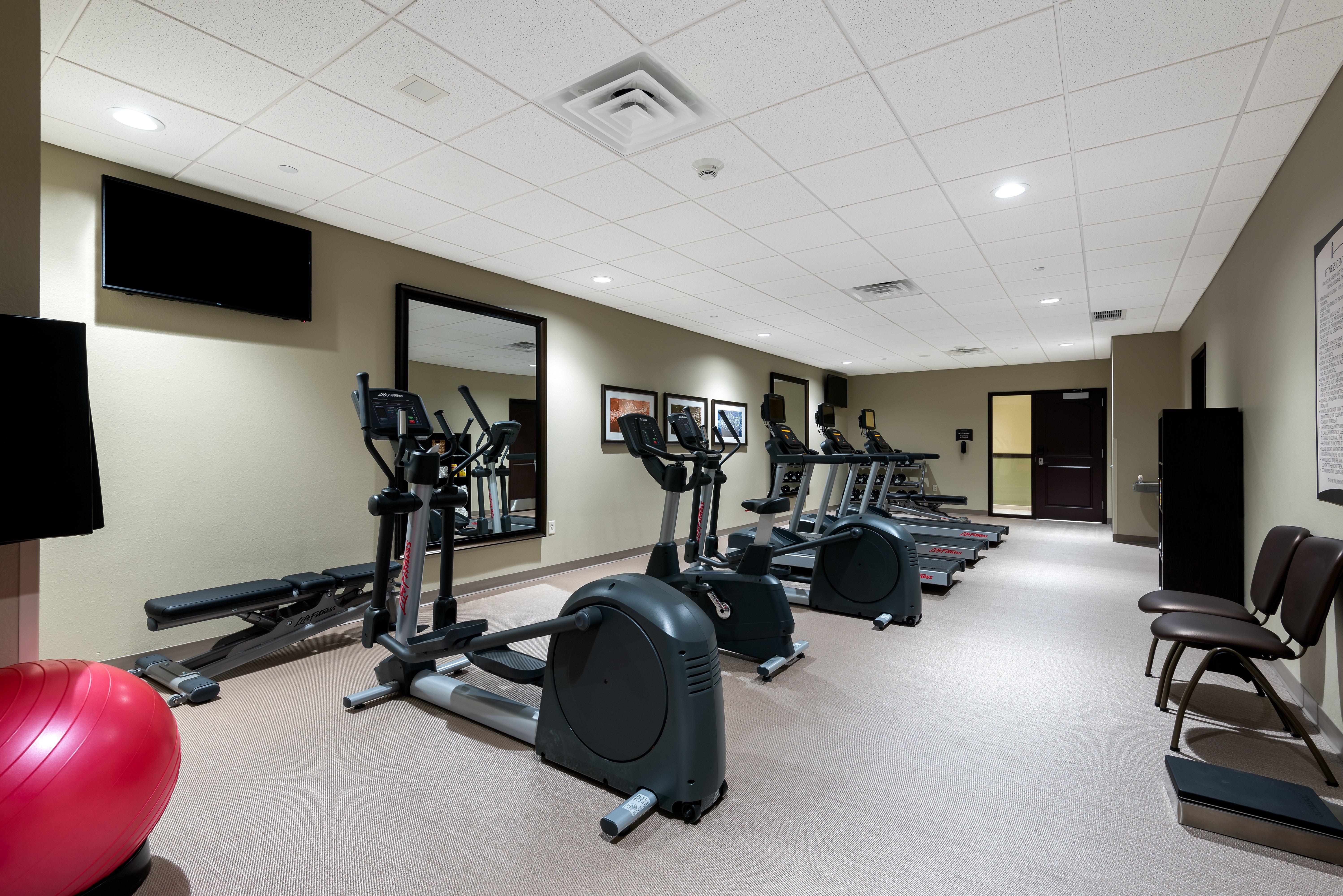 Staybridge Suites Eau Claire - Altoona By Ihg Buitenkant foto