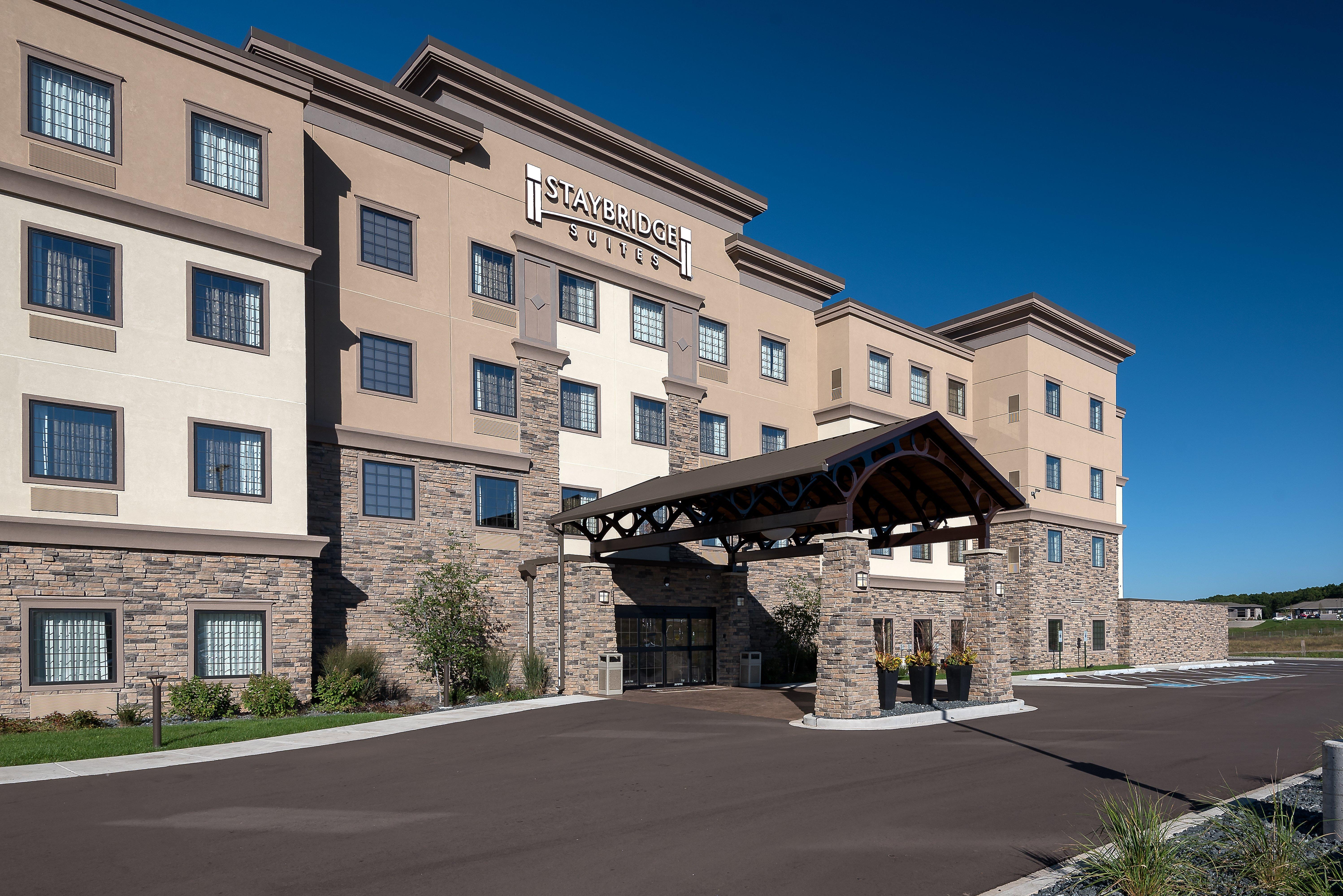 Staybridge Suites Eau Claire - Altoona By Ihg Buitenkant foto