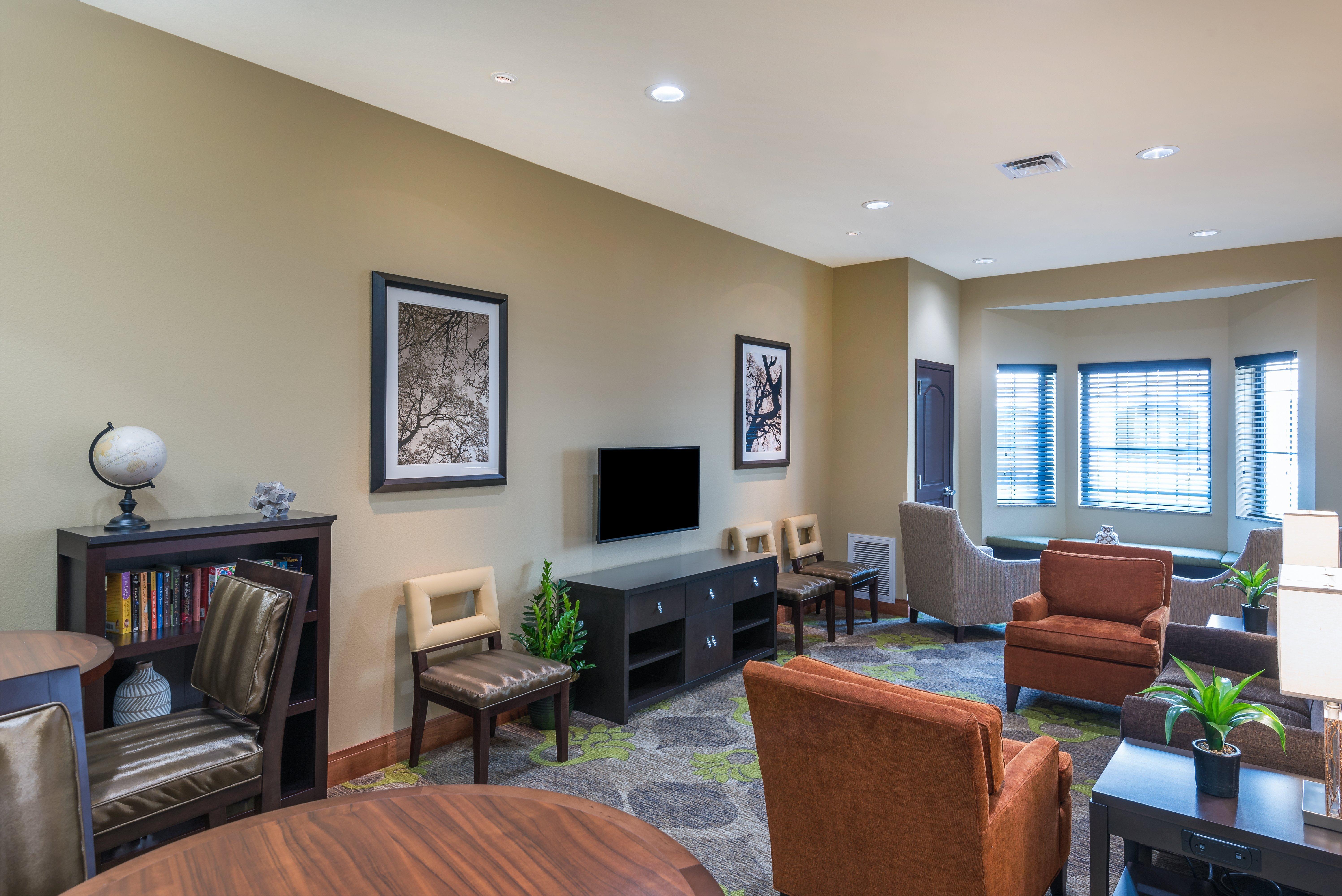 Staybridge Suites Eau Claire - Altoona By Ihg Buitenkant foto
